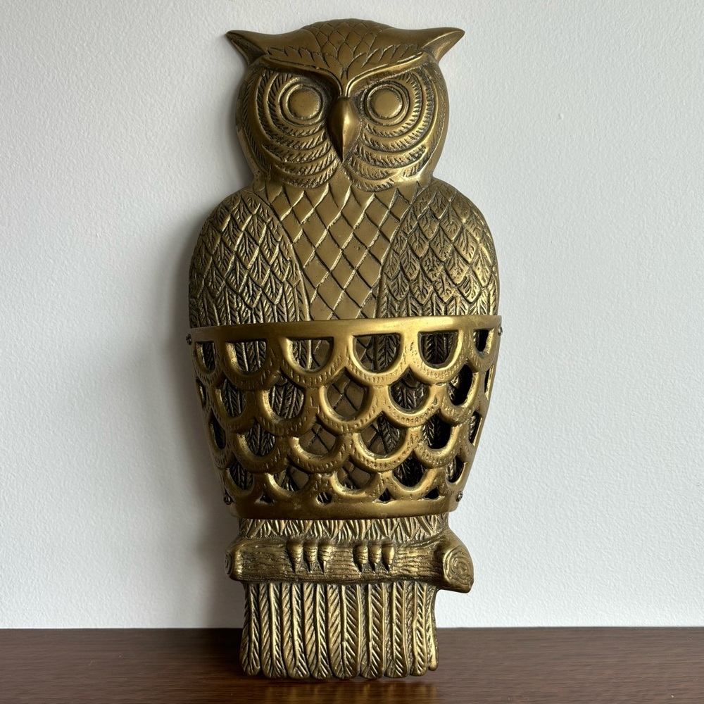 Large Heavy Brass Owl Letter Mail Holder Wall Pocket Vintage